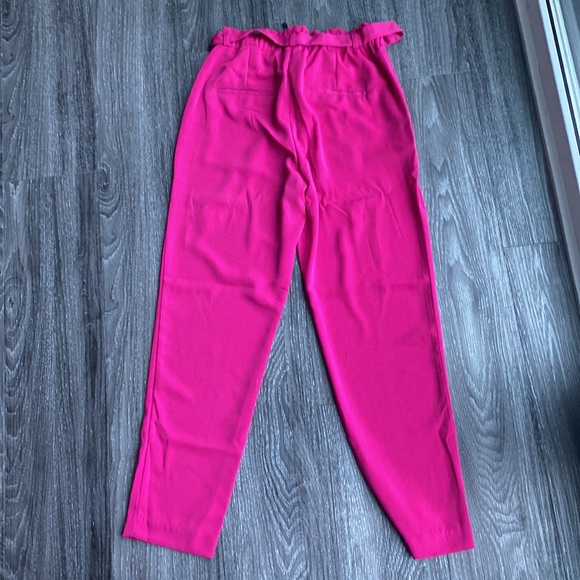 NWT ** Dynamite Cindy Cigarette Pant - Picture 2 of 3